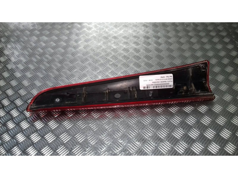 Recambio de piloto trasero izquierdo para nissan note (e11e) acenta referencia OEM IAM 16752  PARTE ALTA