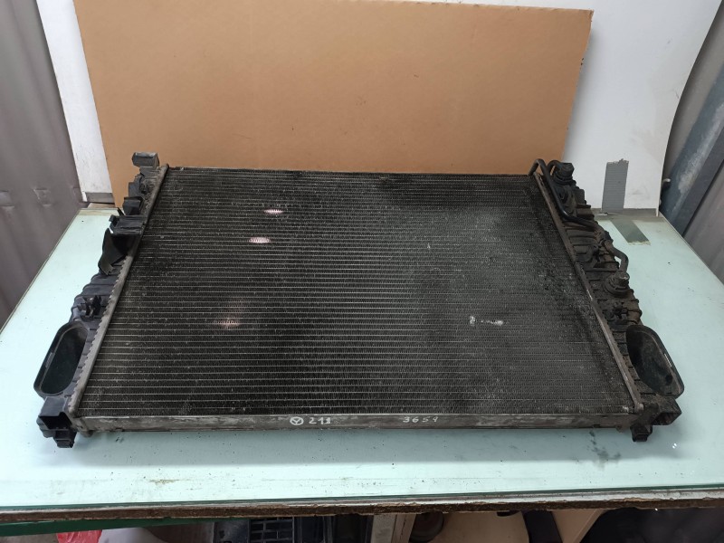 Recambio de radiador agua para mercedes-benz clase e (w211) berlina e 500 (211.070) referencia OEM IAM   