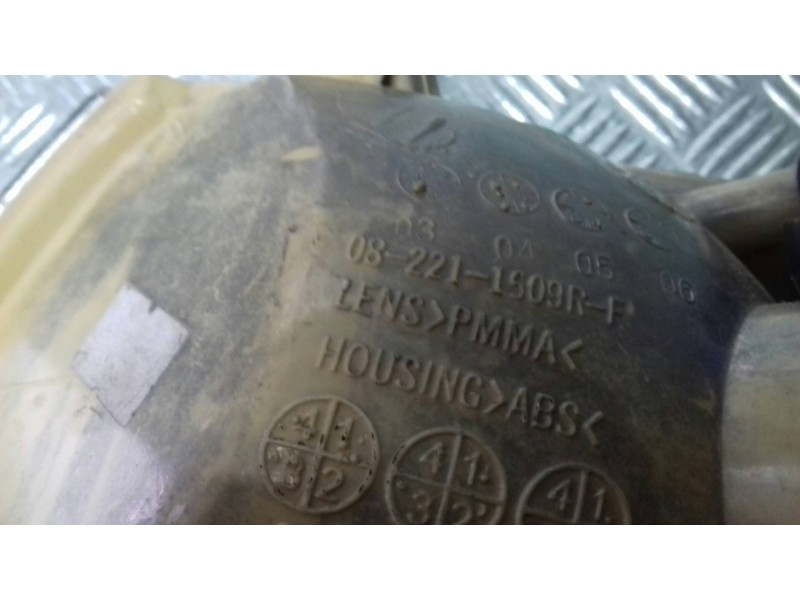 Recambio de piloto delantero derecho para hyundai accent (lc) crdi gl referencia OEM IAM 082211509RF  