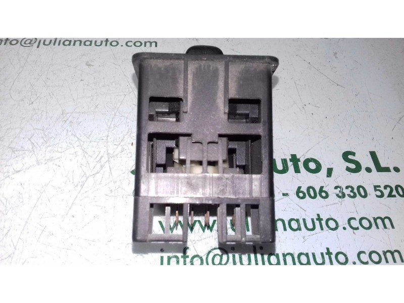 Recambio de mando luces para opel corsa b base referencia OEM IAM 90481764 90481763 