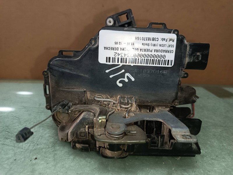 Recambio de cerradura puerta delantera derecha para seat leon (1m1) stella referencia OEM IAM C3B1837016H NEGRO ELECTRICA