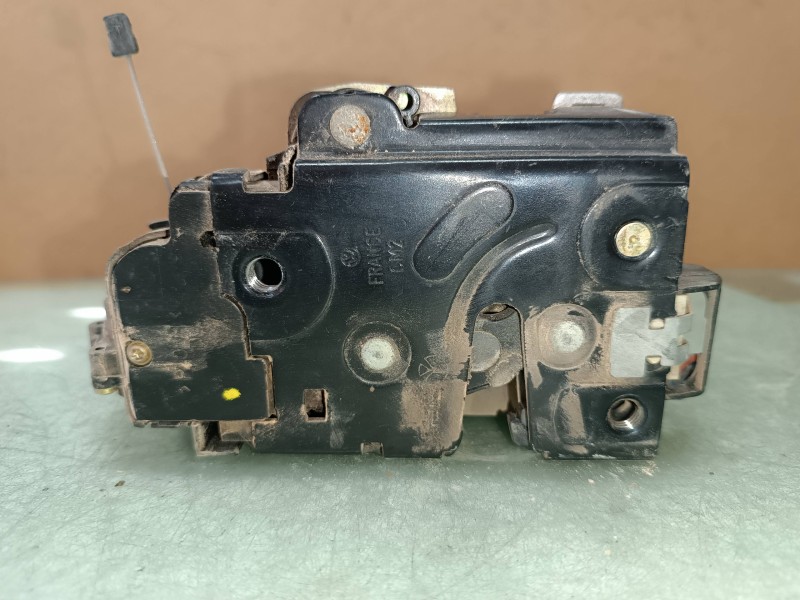 Recambio de cerradura puerta delantera derecha para seat leon (1m1) stella referencia OEM IAM C3B1837016H NEGRO ELECTRICA