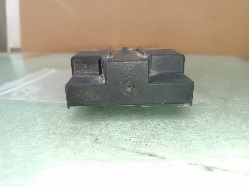 Recambio de caja precalentamiento para peugeot 308 sport referencia OEM IAM 9662570880  