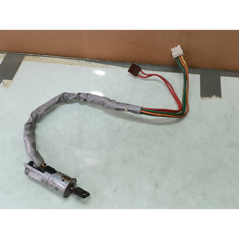 Recambio de conmutador de arranque para peugeot 205 berlina xad / xad multi referencia OEM IAM   