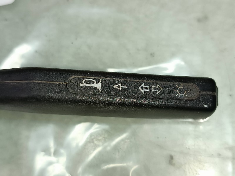 Recambio de mando intermitentes para peugeot 205 berlina xad / xad multi referencia OEM IAM   