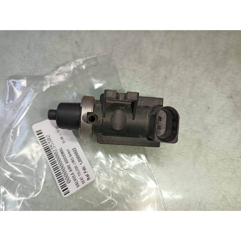 Recambio de valvula aire adicional para seat toledo (1m2) select referencia OEM IAM 1J0906622 72290320 CONECTOR 2 PINES