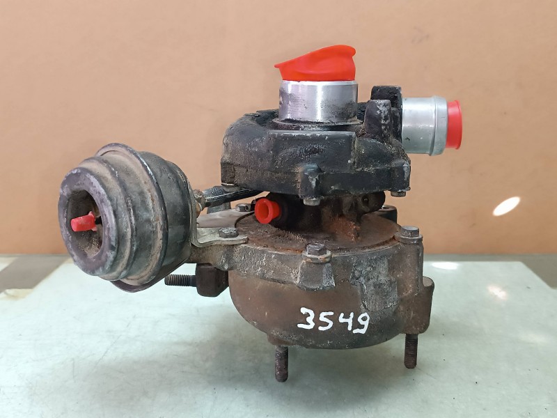 Recambio de turbocompresor para volkswagen passat berlina (3b3) advance referencia OEM IAM GT1749V 125211 GARRETT