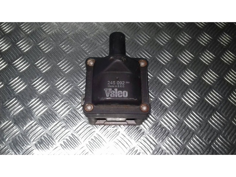 Recambio de bobina encendido para volkswagen golf iii berlina (1h1) gti referencia OEM IAM 245092 3705010CJA VALEO