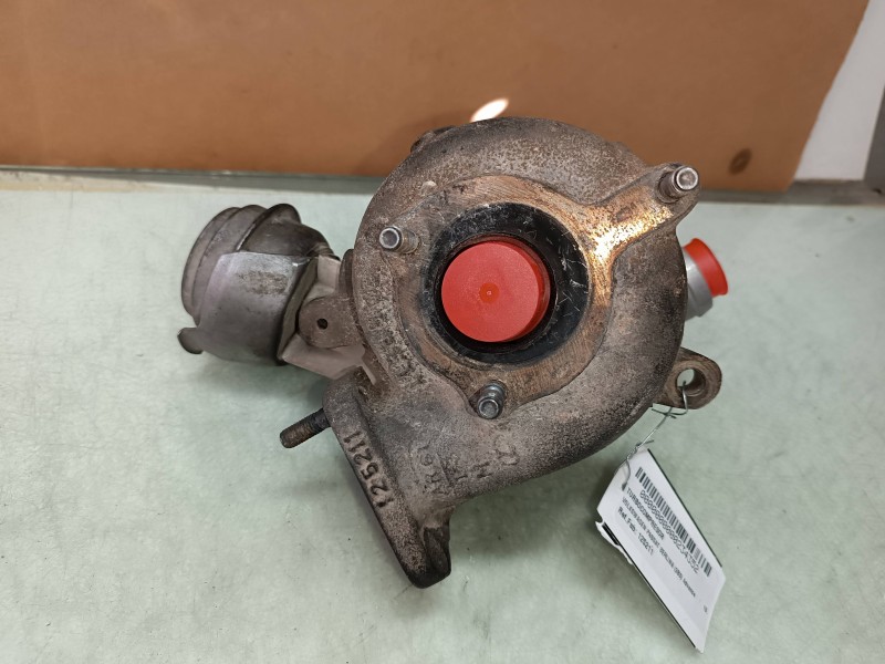 Recambio de turbocompresor para volkswagen passat berlina (3b3) advance referencia OEM IAM GT1749V 125211 GARRETT