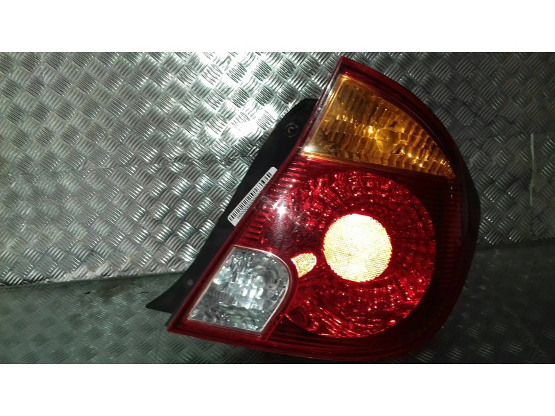 Recambio de piloto trasero derecho para hyundai accent (lc) gls crdi referencia OEM IAM 9240225710  