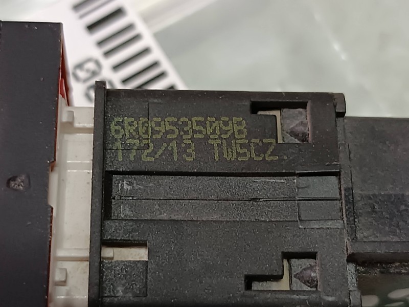 Recambio de warning para seat toledo (1l) magnus referencia OEM IAM 6R0953509B  CONECTOR 4 PINES