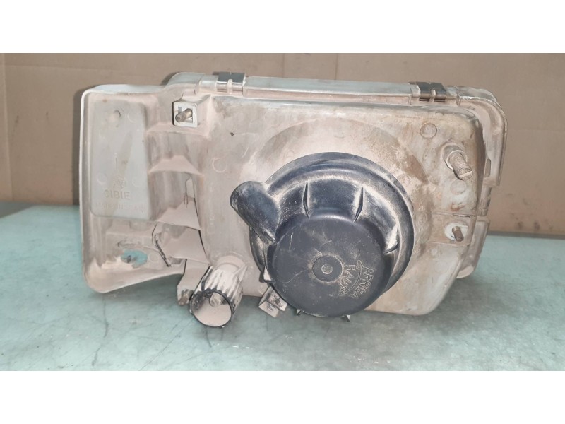 Recambio de faro izquierdo para seat marbella ce referencia OEM IAM 007405 CIBIE SIN PILOTO