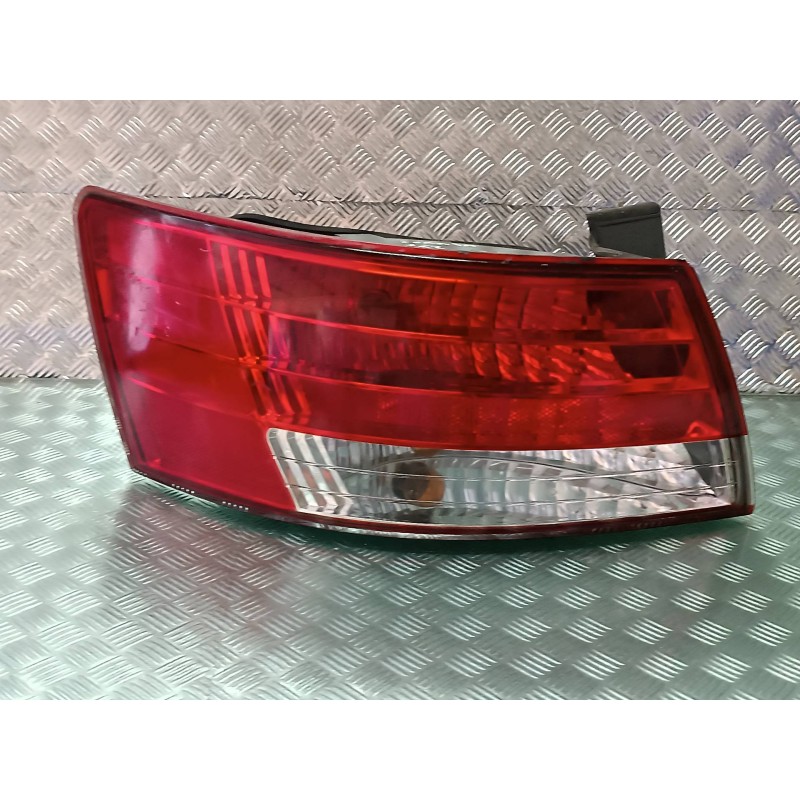 Recambio de piloto trasero izquierdo para hyundai sonata (nf) 2.0 crdi comfort ii referencia OEM IAM 924013K0  