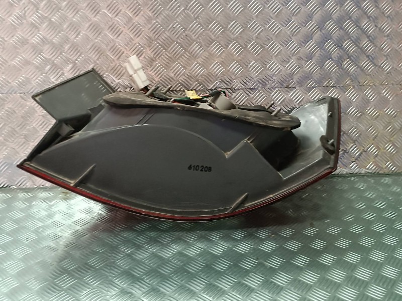 Recambio de piloto trasero izquierdo para hyundai sonata (nf) 2.0 crdi comfort ii referencia OEM IAM 924013K0  