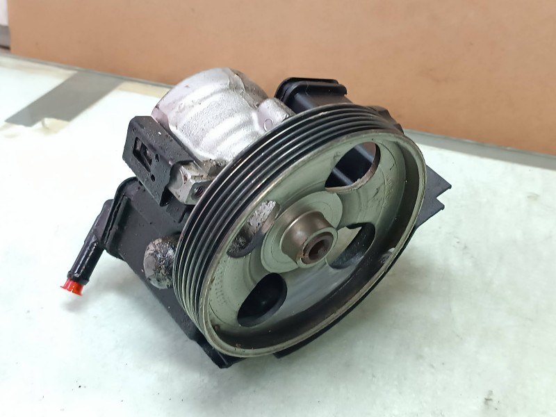 Recambio de bomba direccion para peugeot 206 berlina xs-line referencia OEM IAM 9662127480 26079836QN 