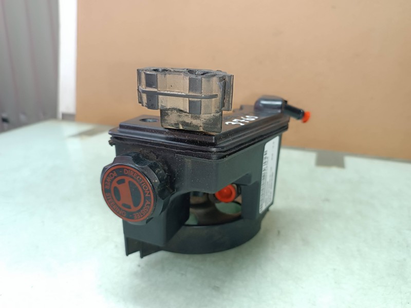 Recambio de bomba direccion para peugeot 206 berlina xs-line referencia OEM IAM 9662127480 26079836QN 