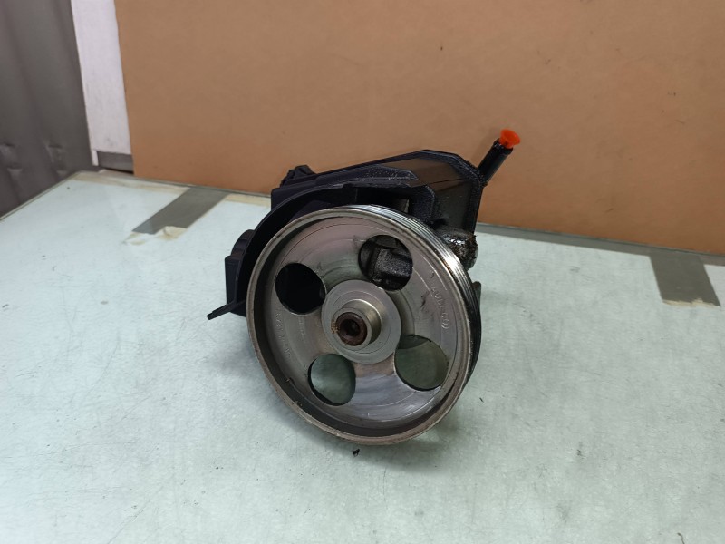 Recambio de bomba direccion para peugeot 206 berlina xs-line referencia OEM IAM 9662127480 26079836QN 