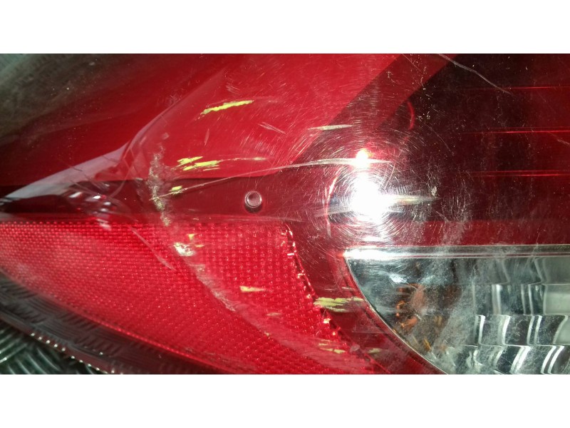 Recambio de piloto trasero izquierdo para hyundai tucson essence bluedrive 2wd referencia OEM IAM 92401D30  92401D70