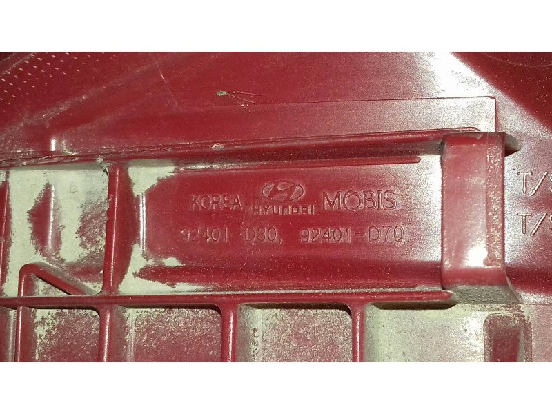 Recambio de piloto trasero izquierdo para hyundai tucson essence bluedrive 2wd referencia OEM IAM 92401D30  92401D70