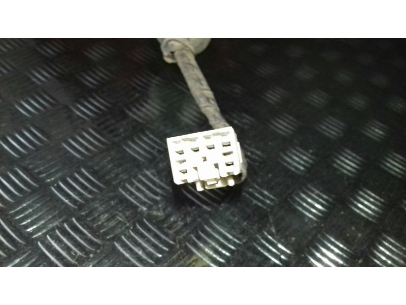 Recambio de piloto trasero derecho para kia shuma ii 1.6 ls berlina portón referencia OEM IAM   