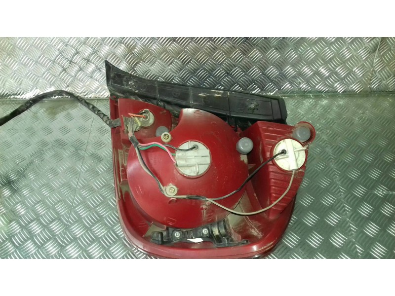 Recambio de piloto trasero izquierdo para hyundai accent (lc) gls referencia OEM IAM 92401257  