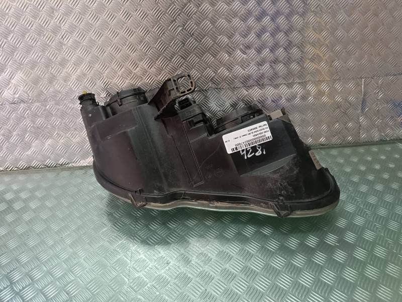 Recambio de faro izquierdo para mg rover serie 25 (rf) classic (3-ptas.) referencia OEM IAM 89004670  VALEO