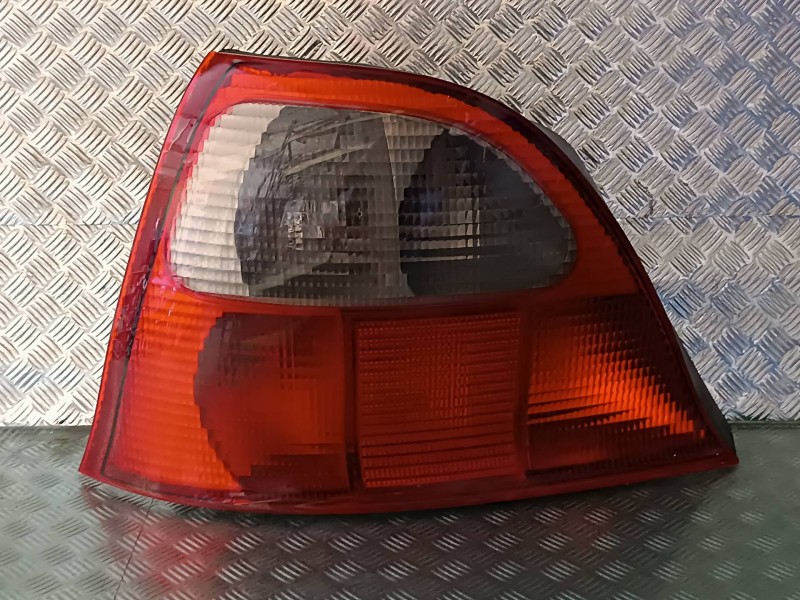 Recambio de piloto trasero izquierdo para mg rover serie 25 (rf) classic (3-ptas.) referencia OEM IAM   