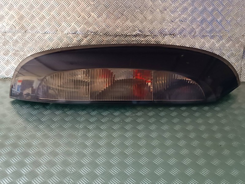 Recambio de piloto trasero izquierdo para opel corsa c blue line referencia OEM IAM 24457235  VALEO