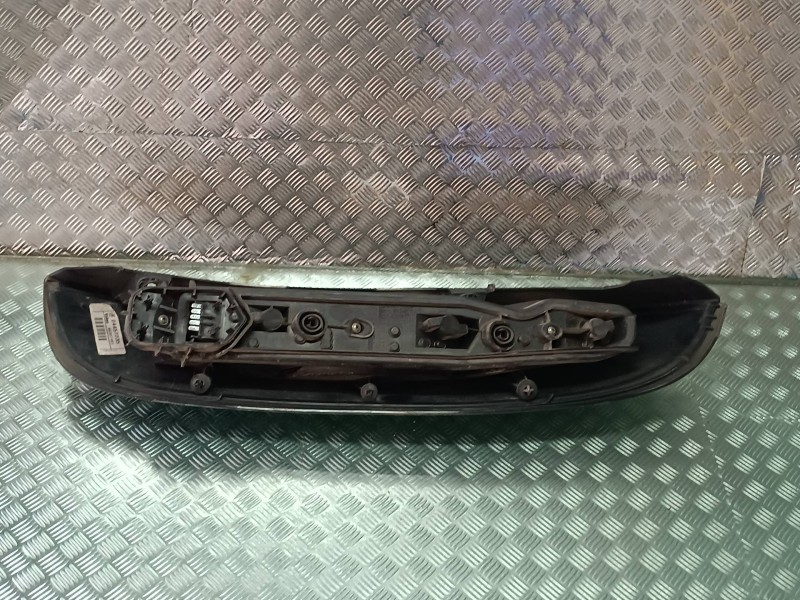 Recambio de piloto trasero izquierdo para opel corsa c blue line referencia OEM IAM 24457235  VALEO