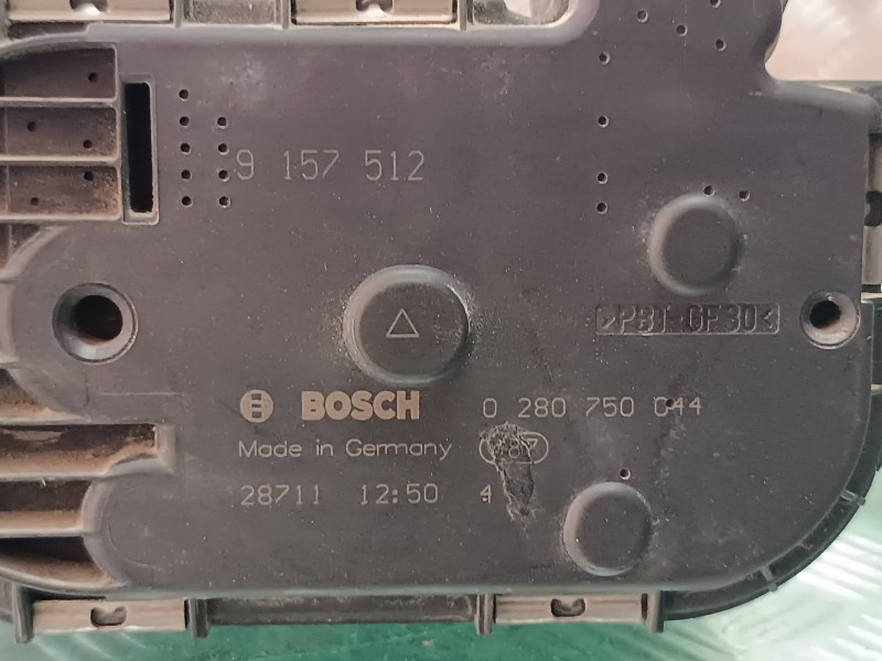 Recambio de caja mariposa para opel corsa c club referencia OEM IAM 9157512 0280750044 BOSCH