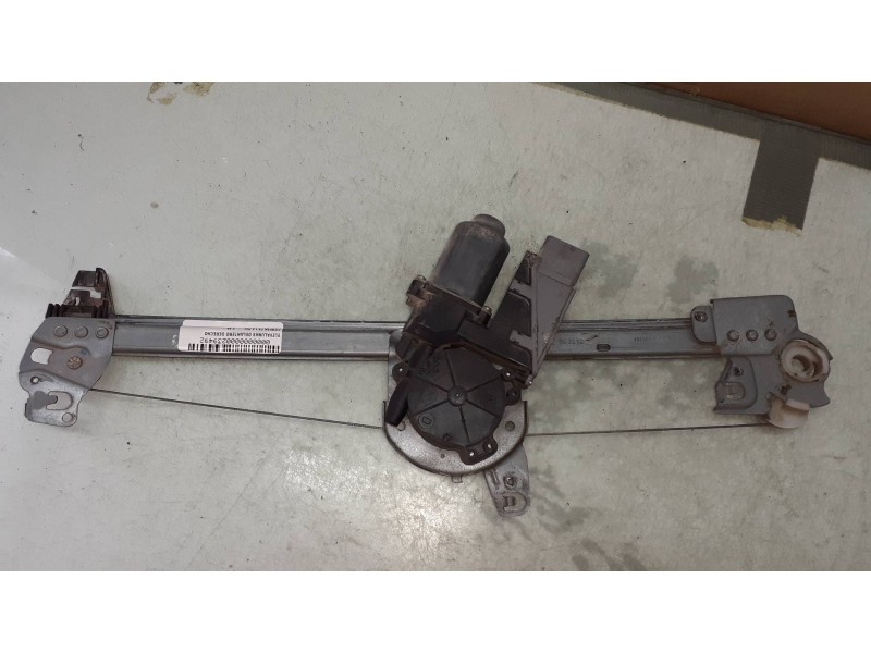 Recambio de elevalunas delantero derecho para citroen c3 1.4 hdi premier referencia OEM IAM 963912  ELECTRICO