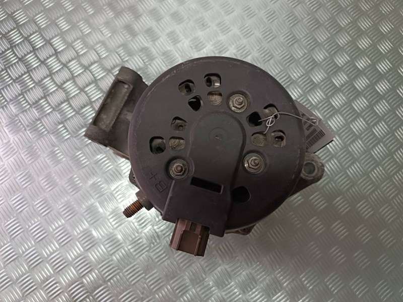 Recambio de alternador para ford focus c-max (cap) trend (d) referencia OEM IAM 3M5T10300KC R6ZCC 1042105760