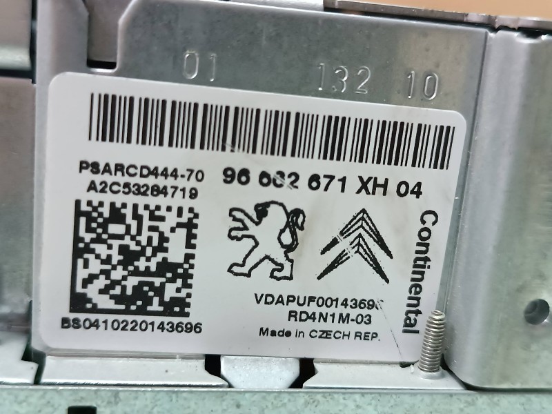 Recambio de sistema audio / radio cd para peugeot 308 sport referencia OEM IAM 96662671XH  CONTINENTAL