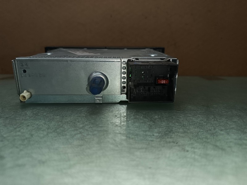 Recambio de sistema audio / radio cd para peugeot 308 sport referencia OEM IAM 96662671XH  CONTINENTAL