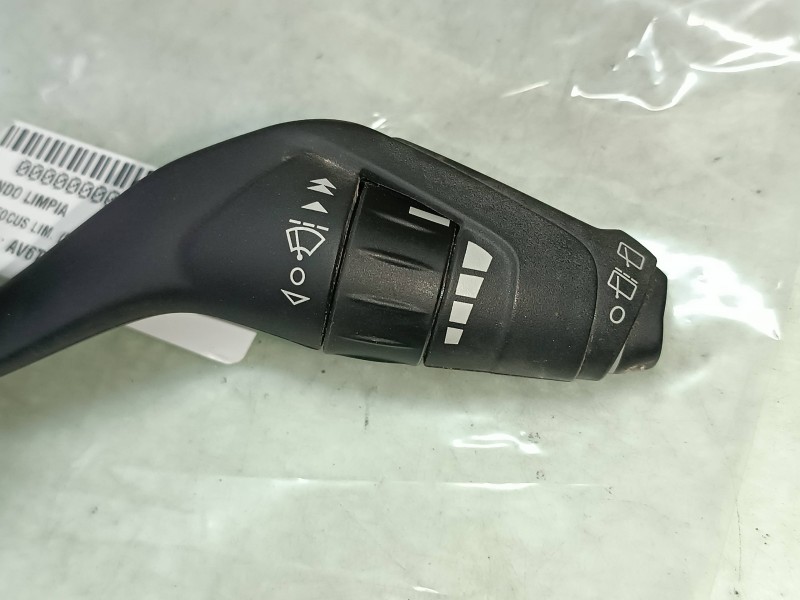 Recambio de mando limpia para ford focus lim. (cb4) titanium referencia OEM IAM AV6T17A553AC  