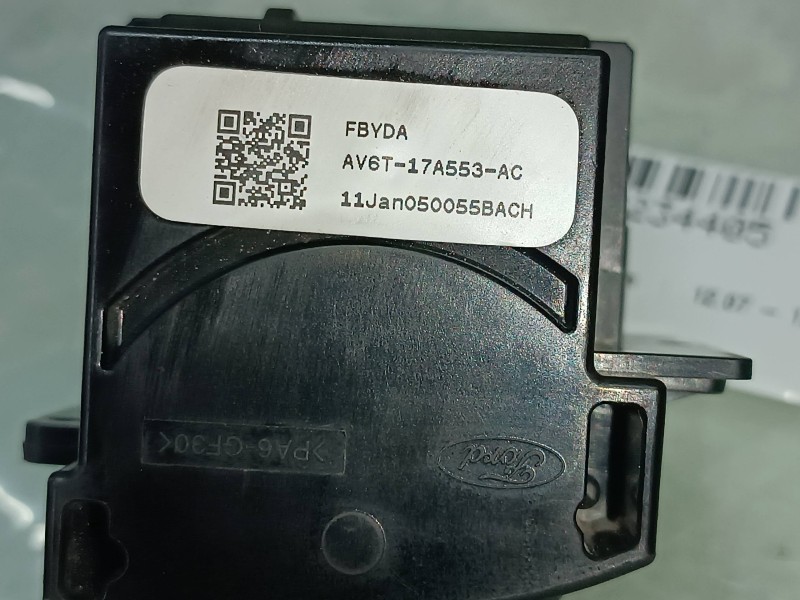Recambio de mando limpia para ford focus lim. (cb4) titanium referencia OEM IAM AV6T17A553AC  