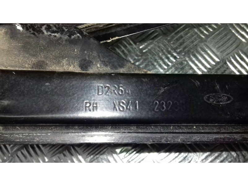 Recambio de elevalunas delantero derecho para ford focus berlina (cak) ambiente referencia OEM IAM RHXS41232 BROSE ELECTRICO