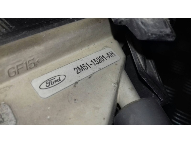 Recambio de faro antiniebla izquierdo para ford focus berlina (cak) ambiente referencia OEM IAM 2M5115201AH  VISTEON