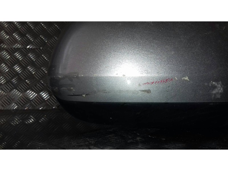 Recambio de retrovisor derecho para kia shuma ii 1.6 ls 4 berlina referencia OEM IAM 012151  ELECTRICO