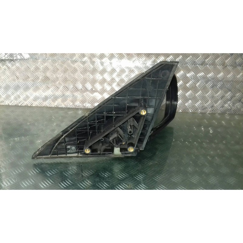 Recambio de retrovisor derecho para kia shuma ii 1.6 ls 4 berlina referencia OEM IAM 012151  ELECTRICO