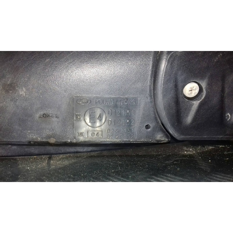 Recambio de retrovisor derecho para kia shuma ii 1.6 ls 4 berlina referencia OEM IAM 012151  ELECTRICO
