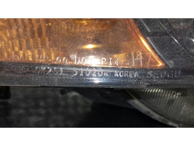 Recambio de faro derecho para kia shuma ii 1.6 ls 4 berlina referencia OEM IAM 51020R 0K2S1 