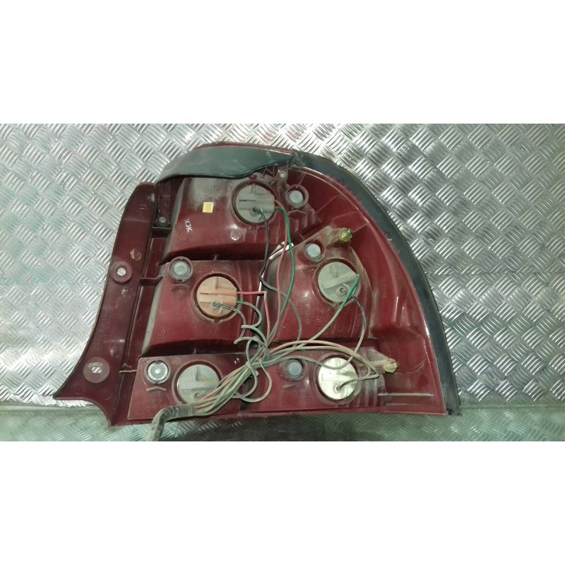 Recambio de piloto trasero izquierdo para kia shuma ii 1.6 ls 4 berlina referencia OEM IAM 0K2S151140L  SEOGU