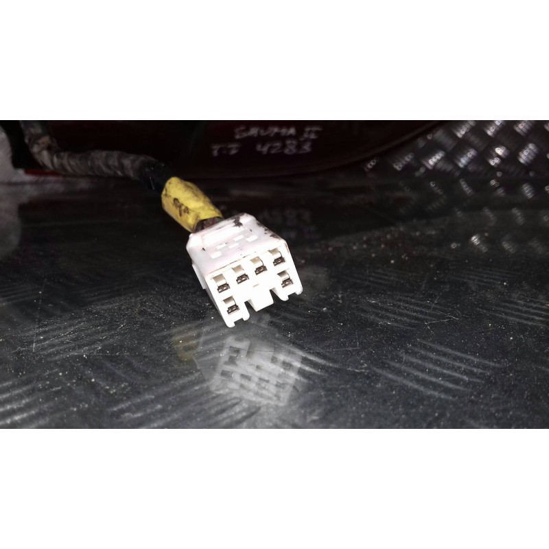 Recambio de piloto trasero izquierdo para kia shuma ii 1.6 ls 4 berlina referencia OEM IAM 0K2S151140L  SEOGU