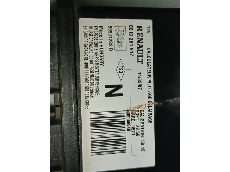 Recambio de centralita luces para renault clio iii confort dynamique referencia OEM IAM 8200261817  CENTRALITA LUCES