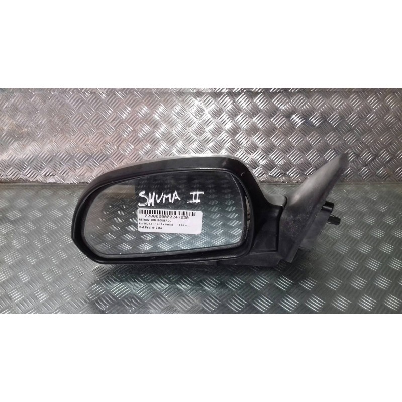 Recambio de retrovisor izquierdo para kia shuma ii 1.6 ls 4 berlina referencia OEM IAM 012152  ELECTRICO