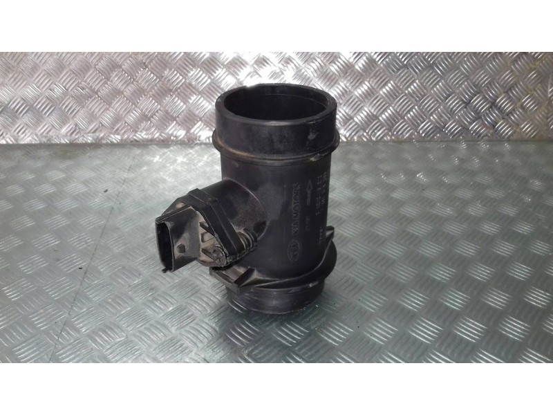 Recambio de caudalimetro para kia shuma ii 1.6 ls 4 berlina referencia OEM IAM 0K2NC13210  BOSCH