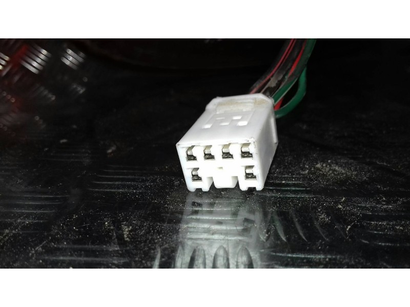 Recambio de piloto trasero derecho para kia shuma ii 1.6 ls 4 berlina referencia OEM IAM   