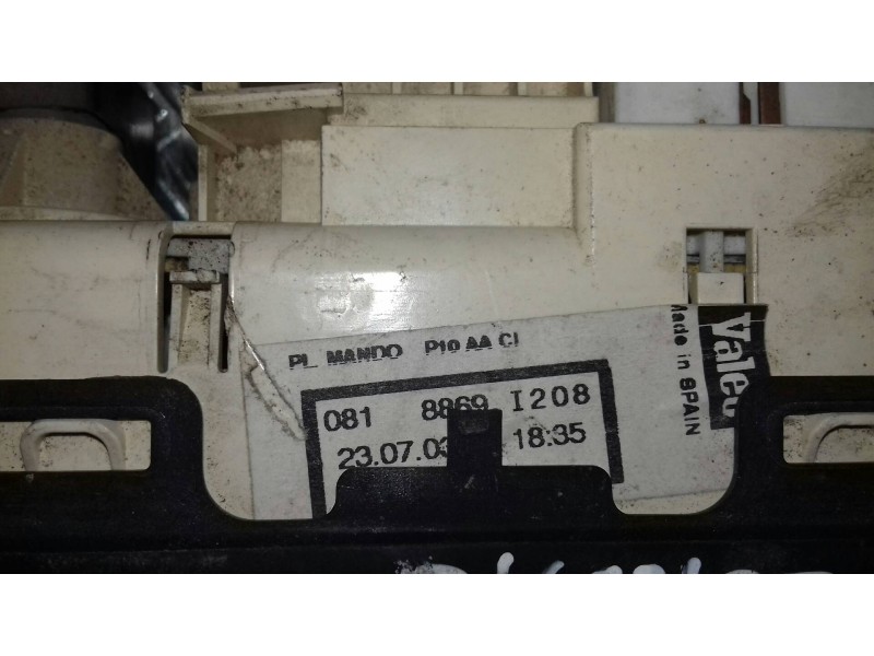 Recambio de mando calefaccion / aire acondicionado para opel corsa c referencia OEM IAM 0818869 I208 VALEO