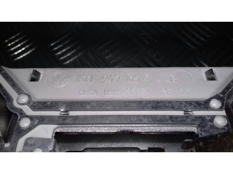 Recambio de luz interior para volkswagen golf v berlina (1k1) highline referencia OEM IAM IKO947105  
